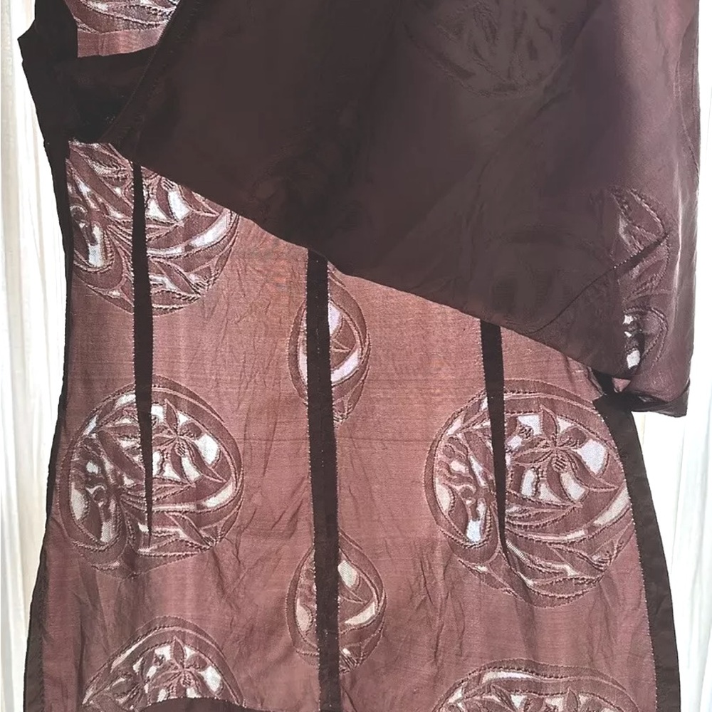 DOSA Silk Cheongsam Sleeveless Tunic Blouse. - Picture 6 of 12